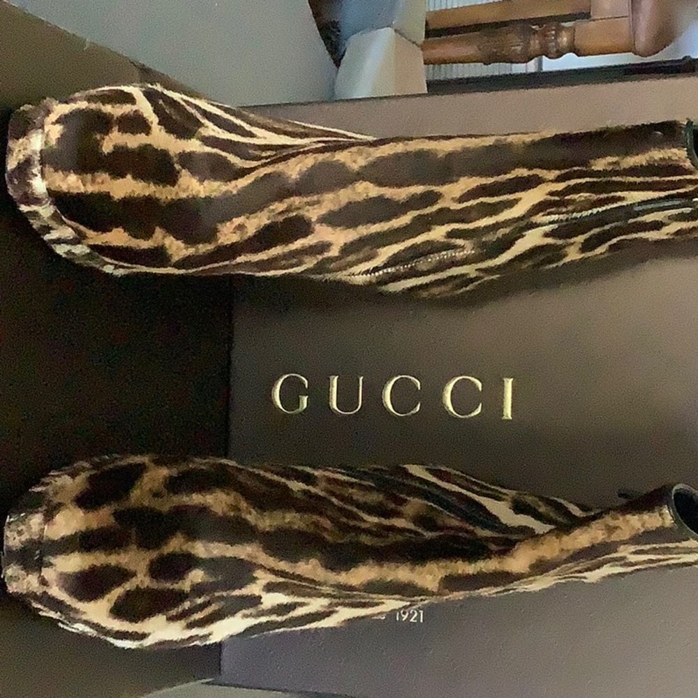 Gucci ankle bootie